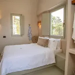 Pink Freud Santorini Villa Ia