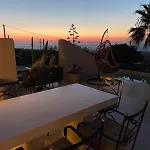 Pink Freud Santorini *
