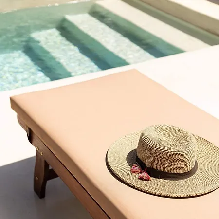 Pink Freud Santorini