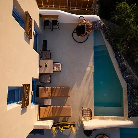 Pink Freud Santorini