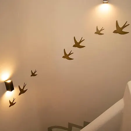 Pink Freud Santorini * Oia (Santorini)