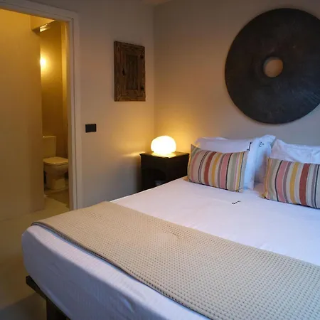 Pink Freud Santorini