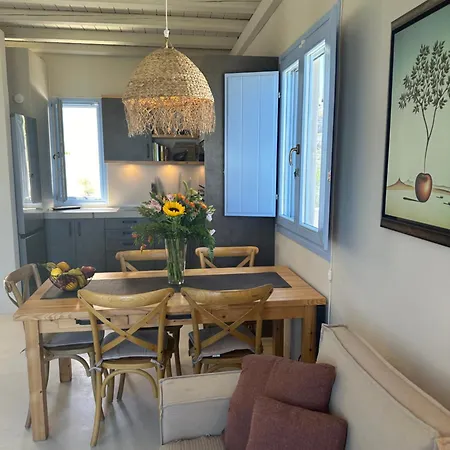 Villa Pink Freud Santorini Oia
