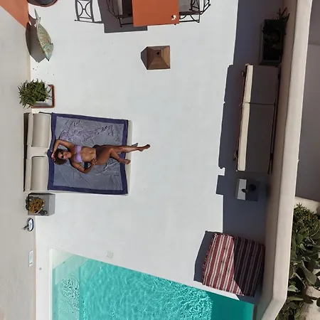 Villa Pink Freud Santorini Oia