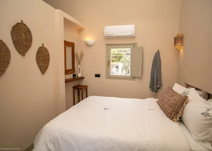 Pink Freud Santorini 빌라