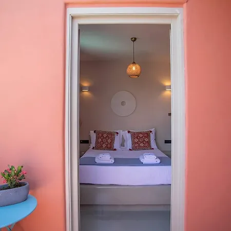 Pink Freud Santorini וילה אויה
