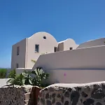 Pink Freud Santorini Villa Oia