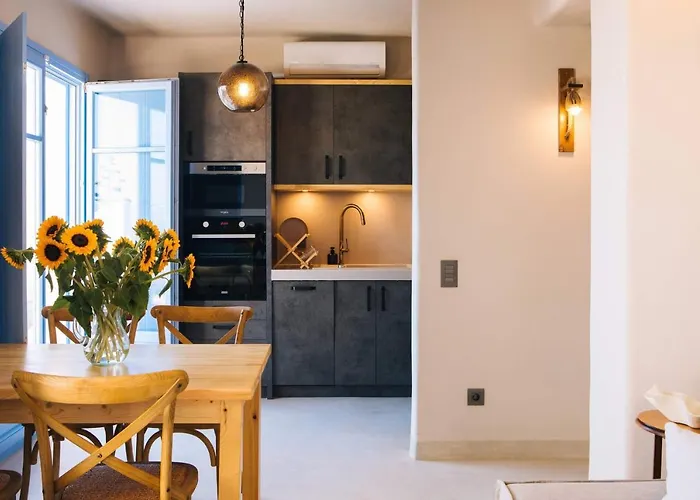 Pink Freud Santorini וילה