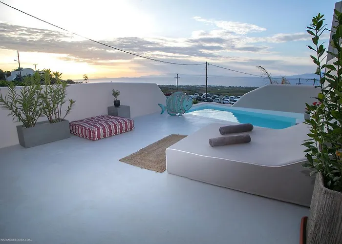 Pink Freud Santorini וילה אויה